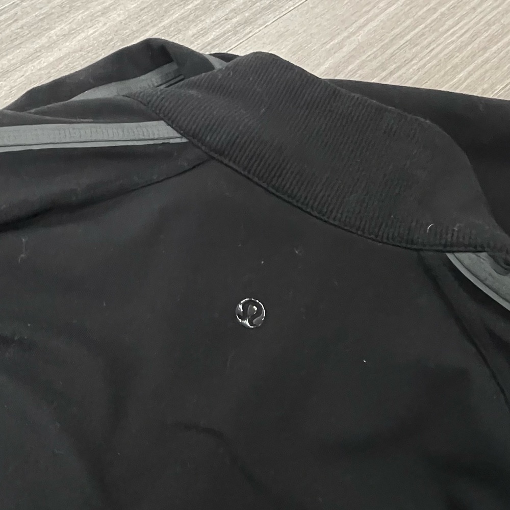 Lululemon Kung Fu Jacket II Black Men’s XL Zip Up Pocket Rubber Seams Activewear - Picture 13 of 15